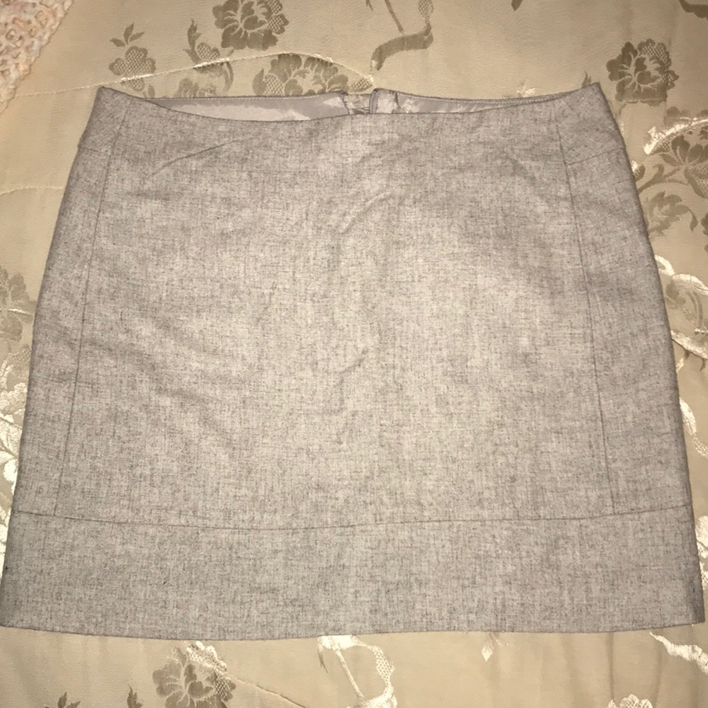 Beige tweed mini skirt
